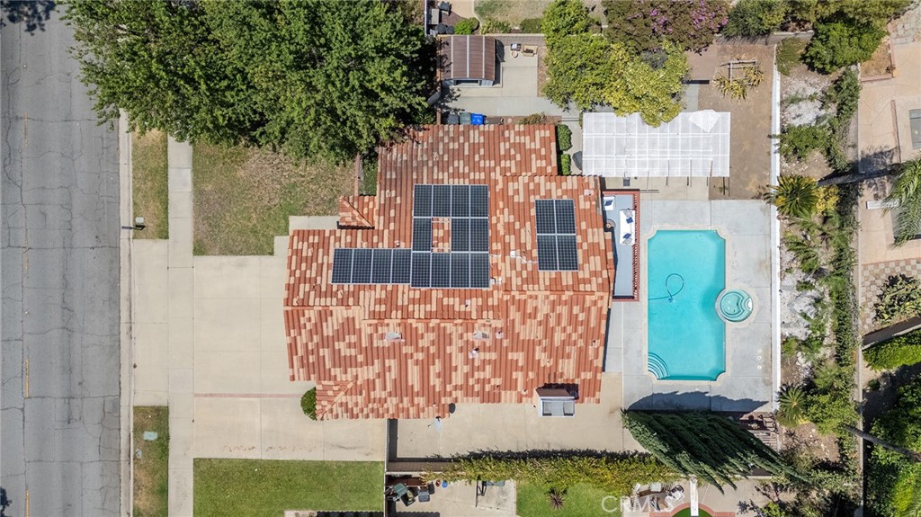 main property photo 66