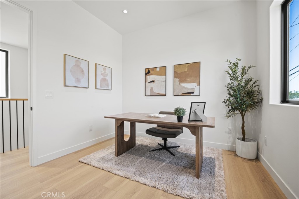 main property photo 59