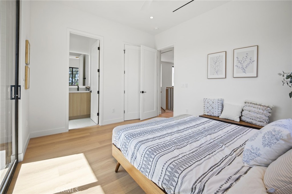 main property photo 64