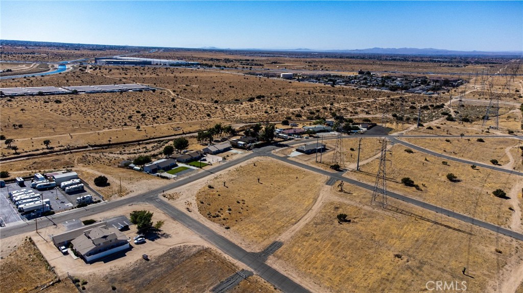 main property photo 15