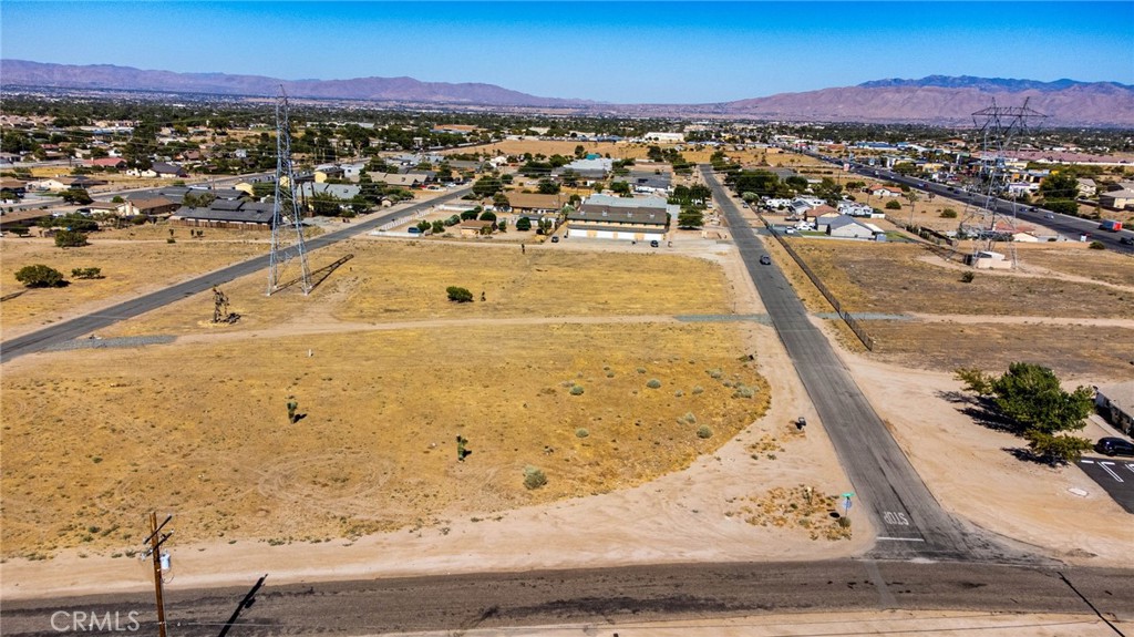 main property photo 6