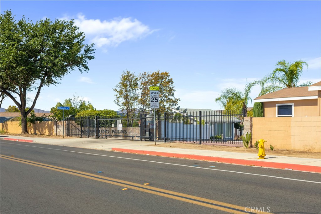 main property photo 39