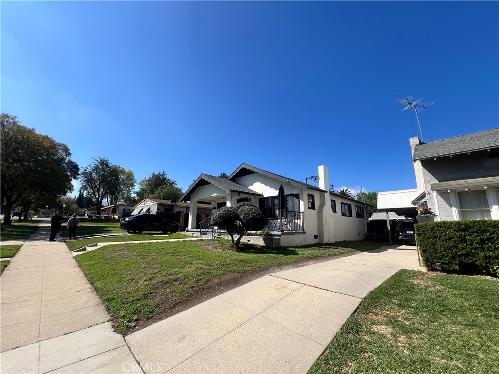 main property photo 2