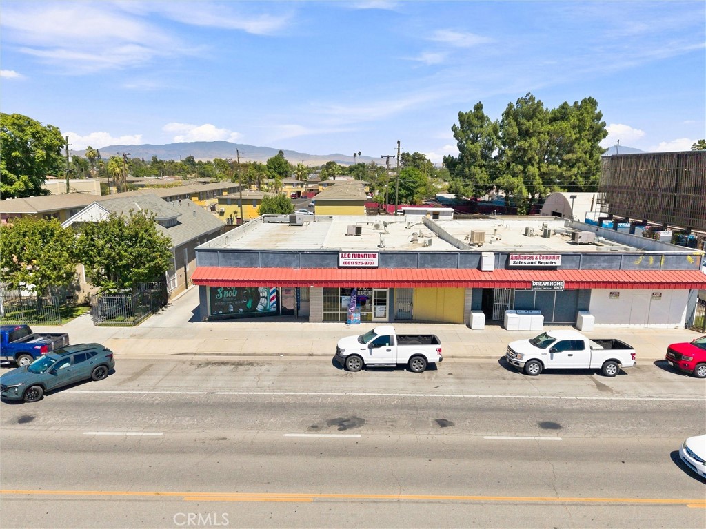main property photo 10