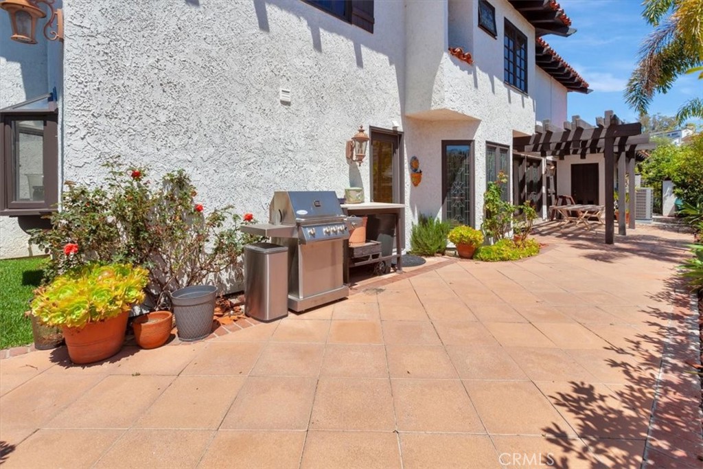 main property photo 42