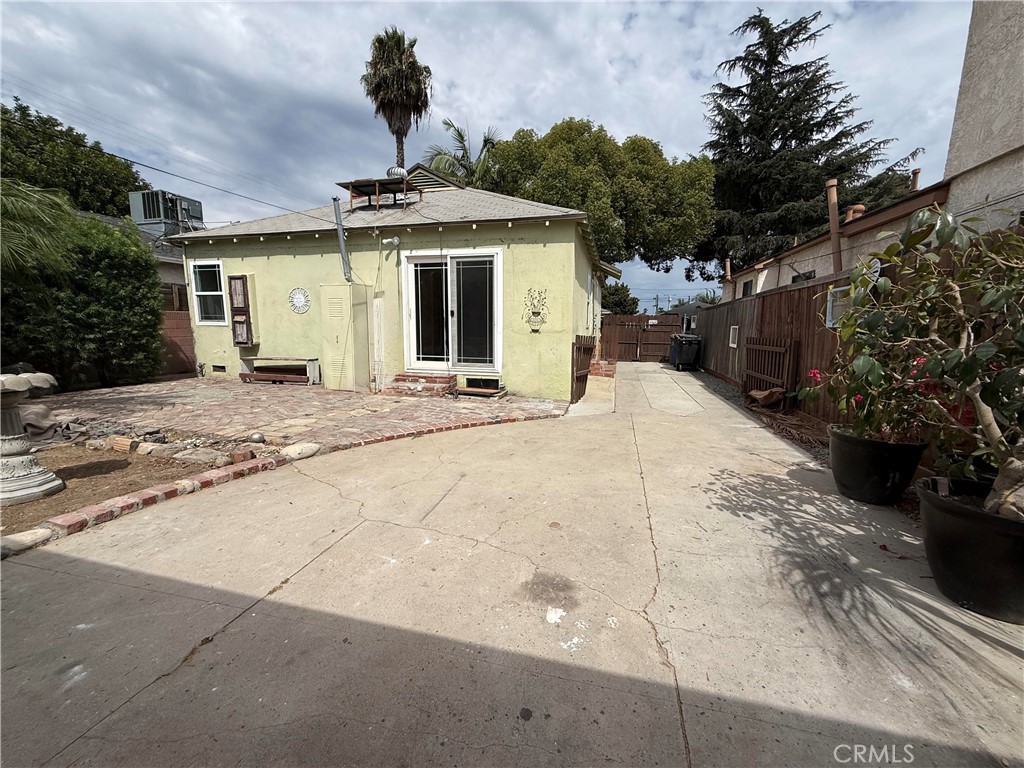 main property photo 20
