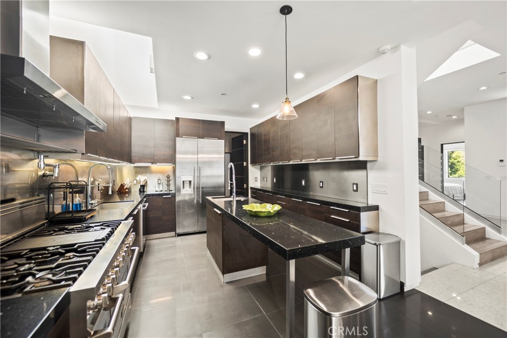 main property photo 66