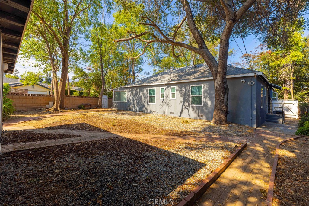 main property photo 22
