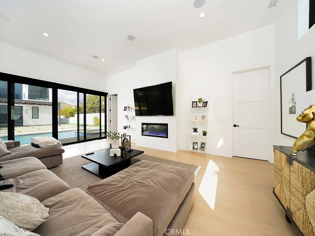 main property photo 63