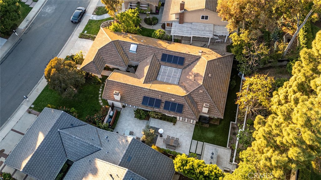main property photo 41