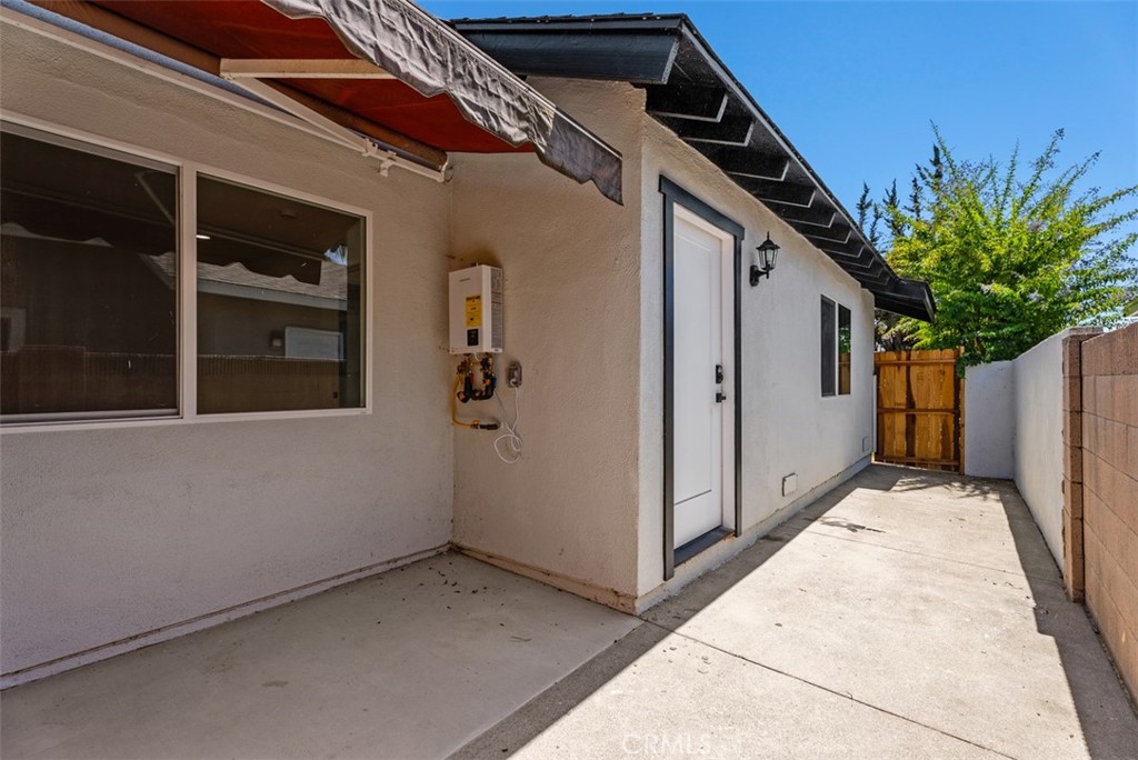 main property photo 5