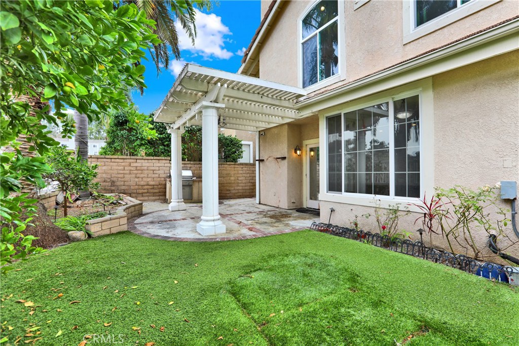 main property photo 36