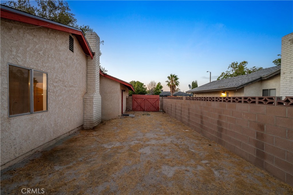 main property photo 17