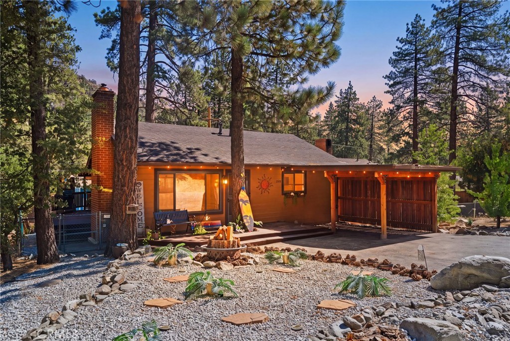 main property photo 16