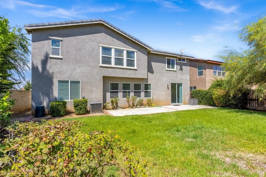 main property photo 12