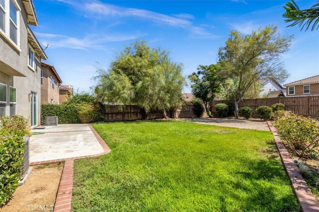 main property photo 45