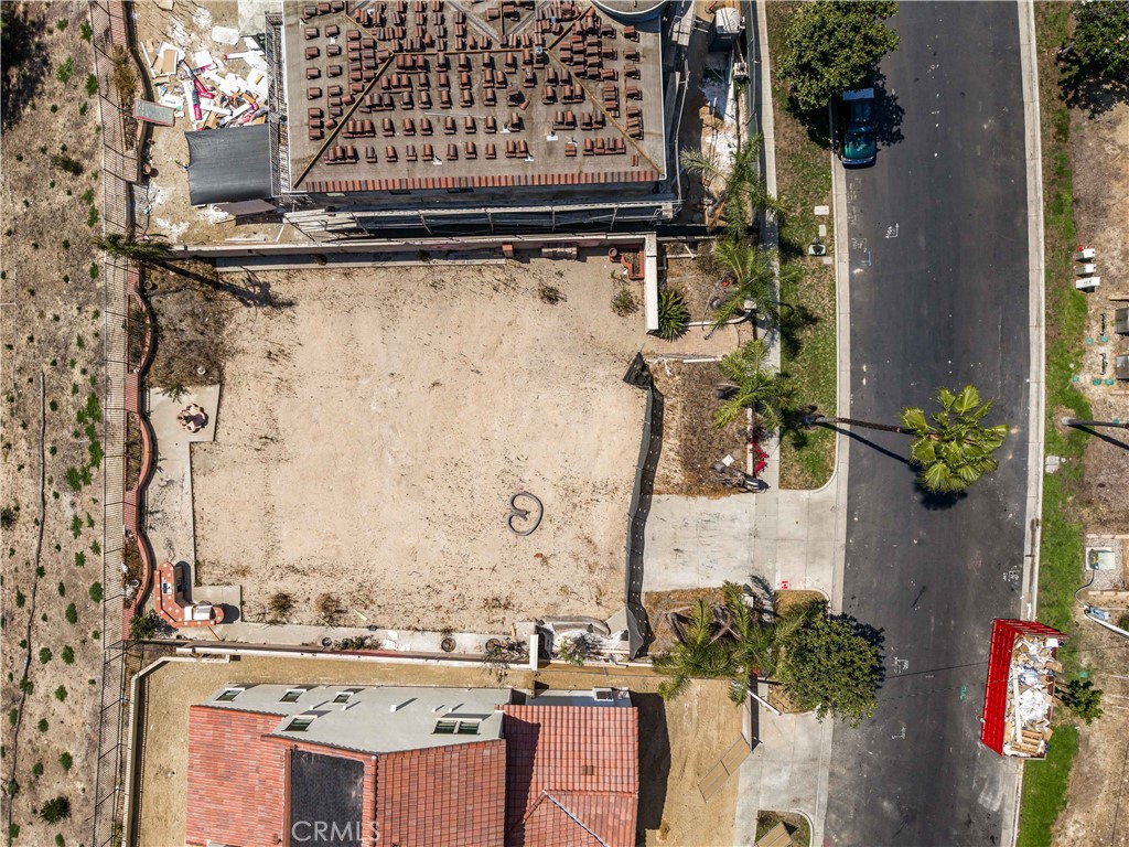 main property photo 19