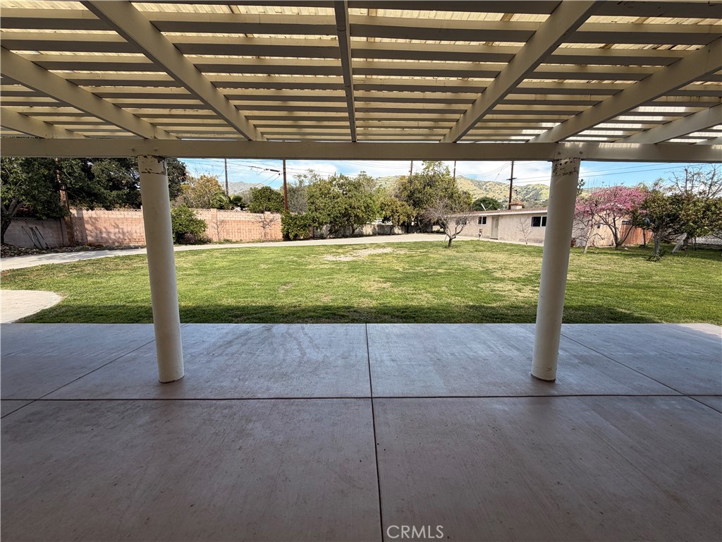 main property photo 16
