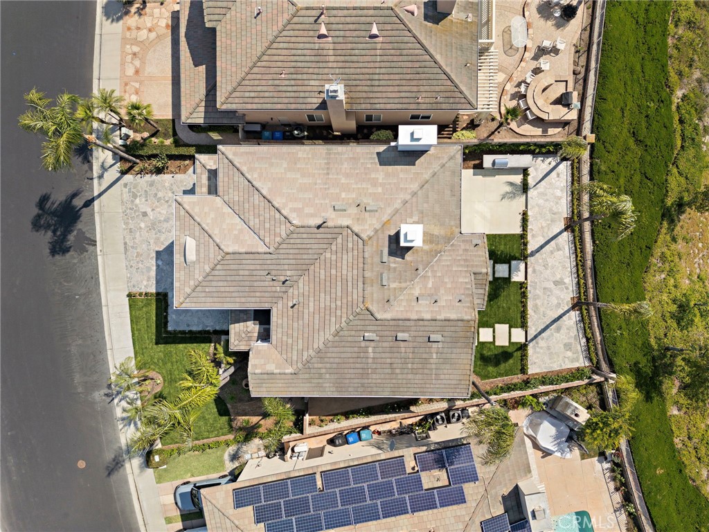 main property photo 46