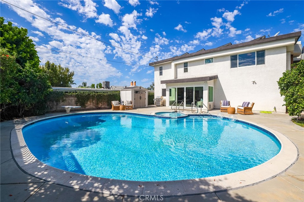 main property photo 46