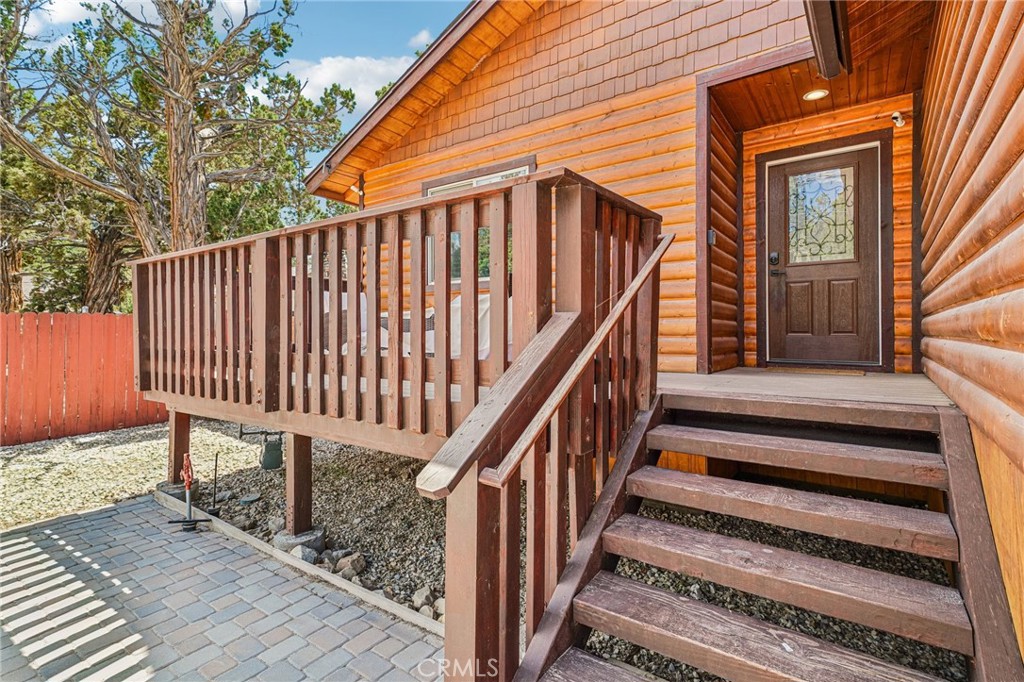main property photo 7