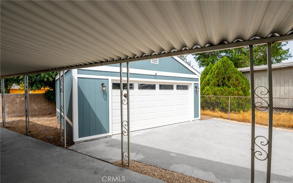 main property photo 34