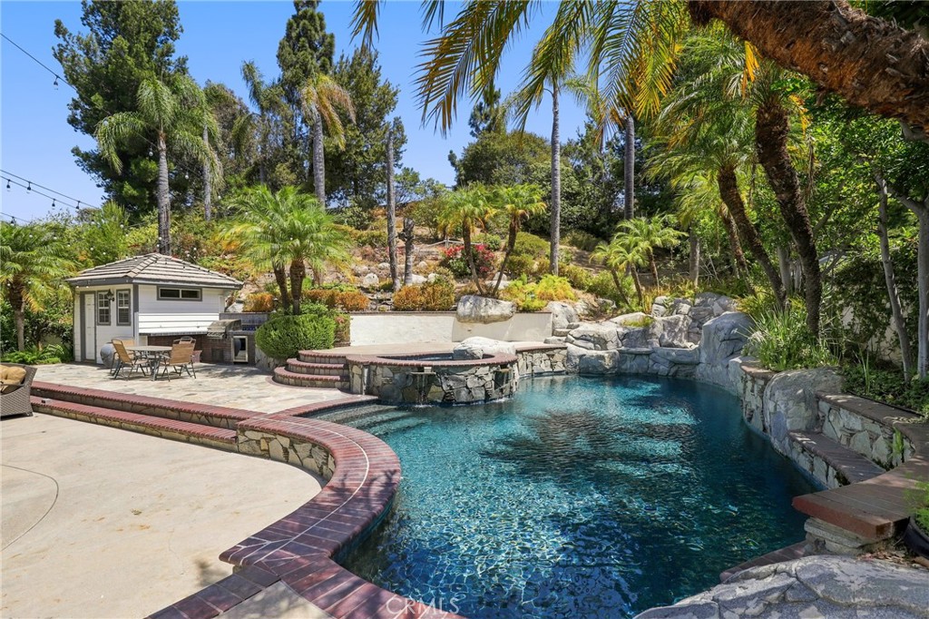 main property photo 59