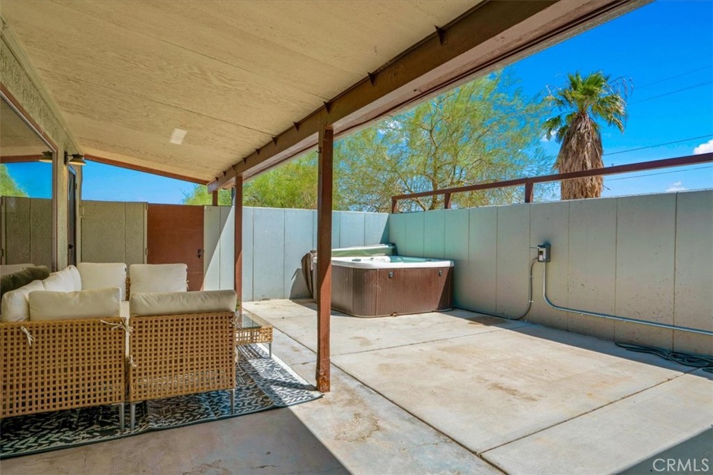 main property photo 30