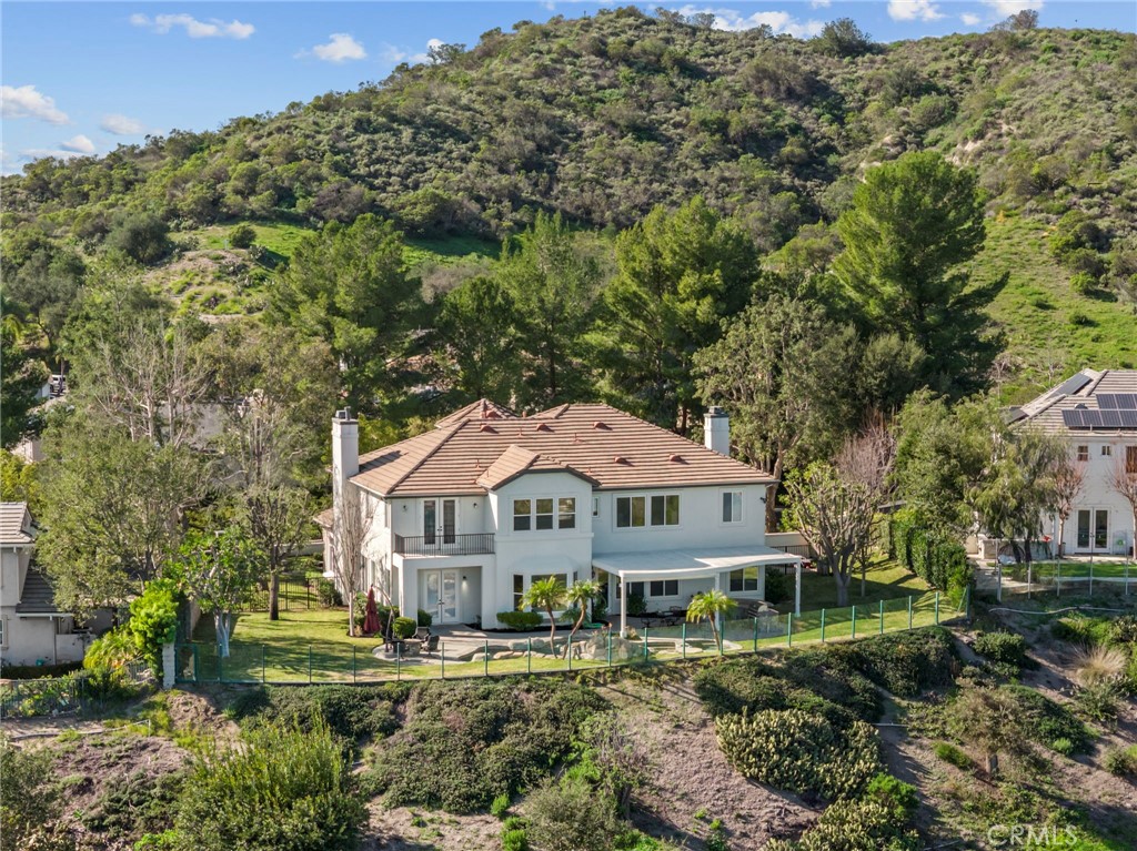 main property photo 40