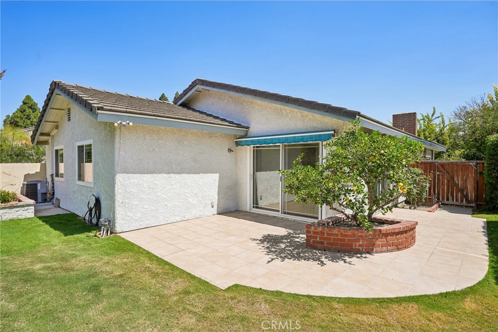 main property photo 23