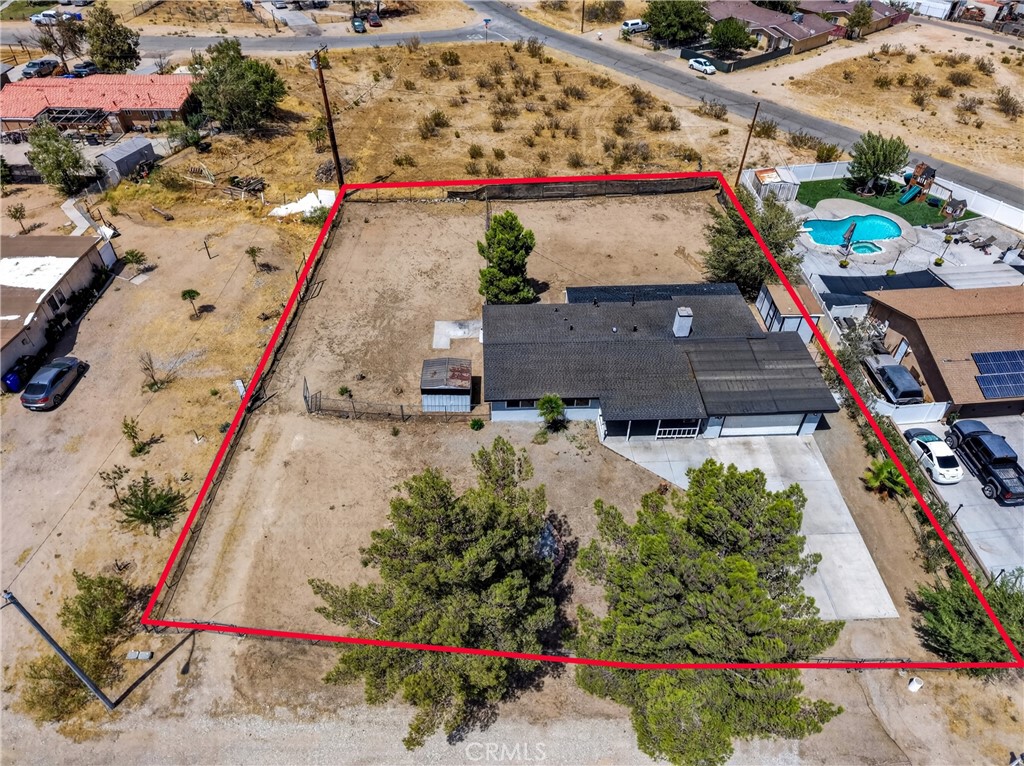 main property photo 32