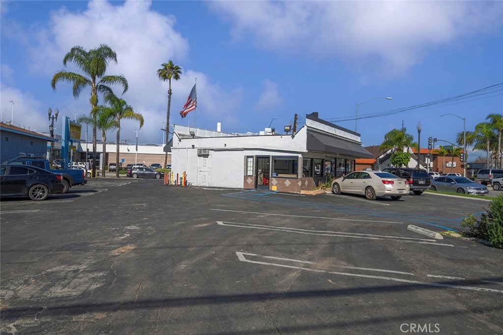 main property photo 47