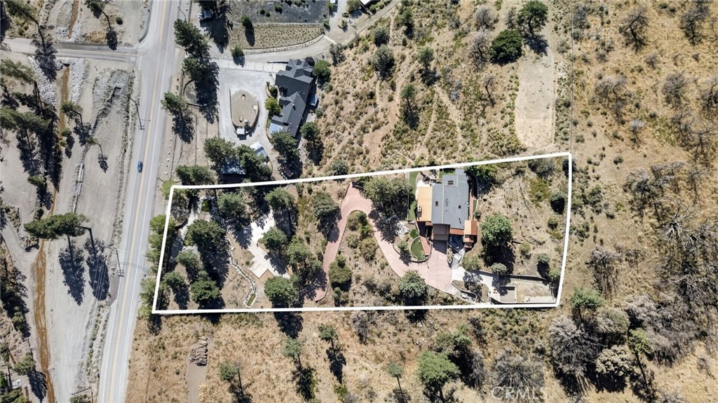 main property photo 26