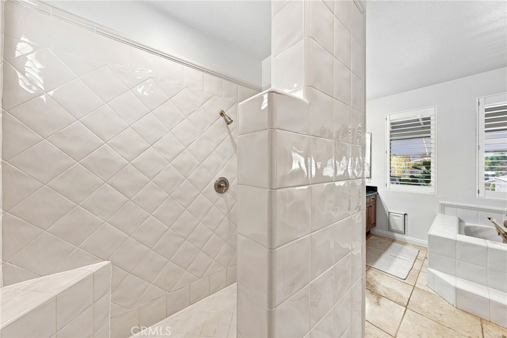 main property photo 64