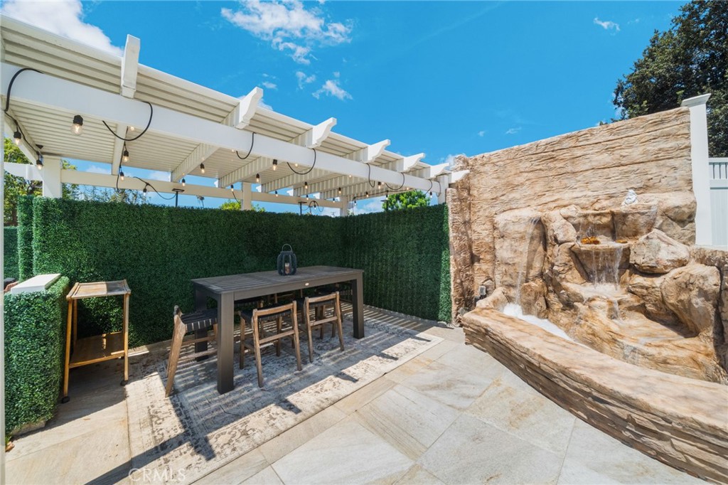 main property photo 67