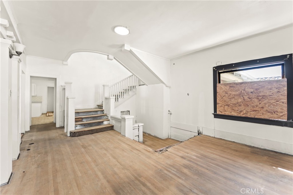 main property photo 34