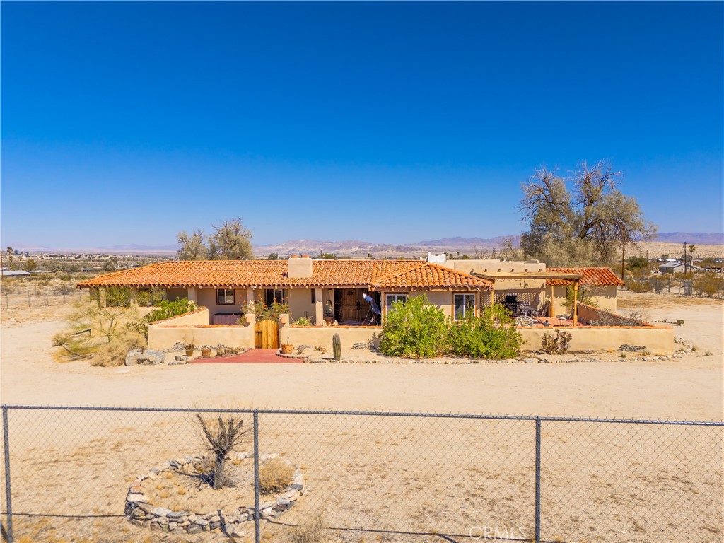 main property photo 41