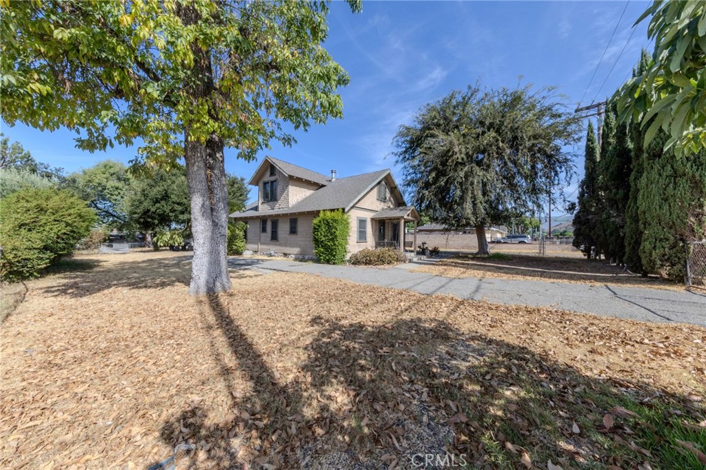main property photo 59