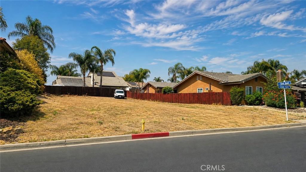 main property photo 11