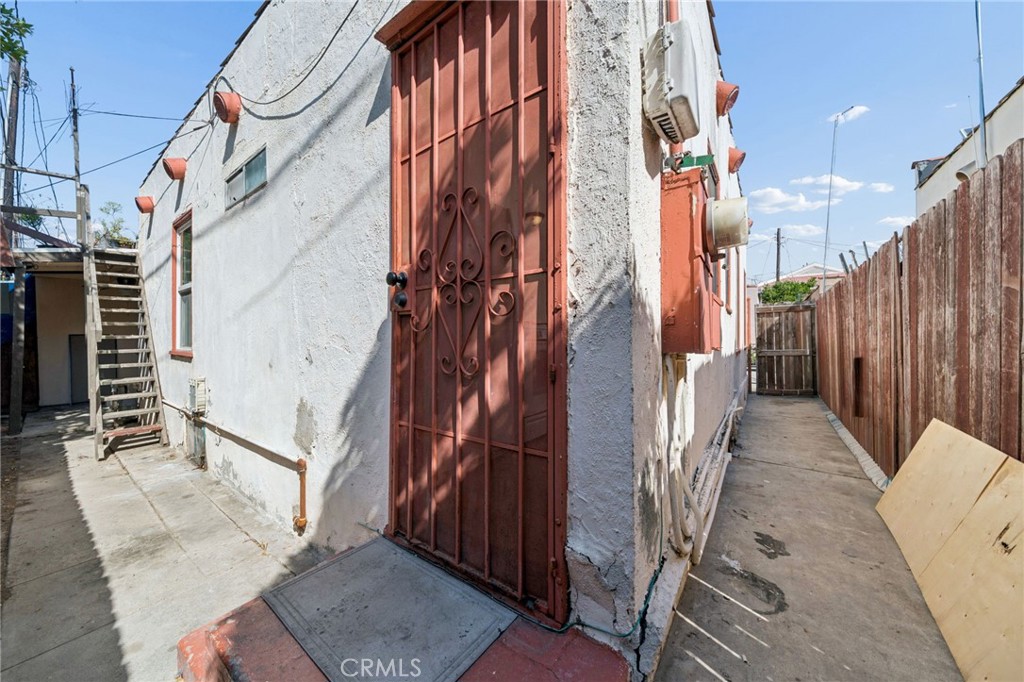 main property photo 22