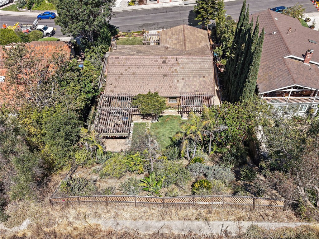 main property photo 60