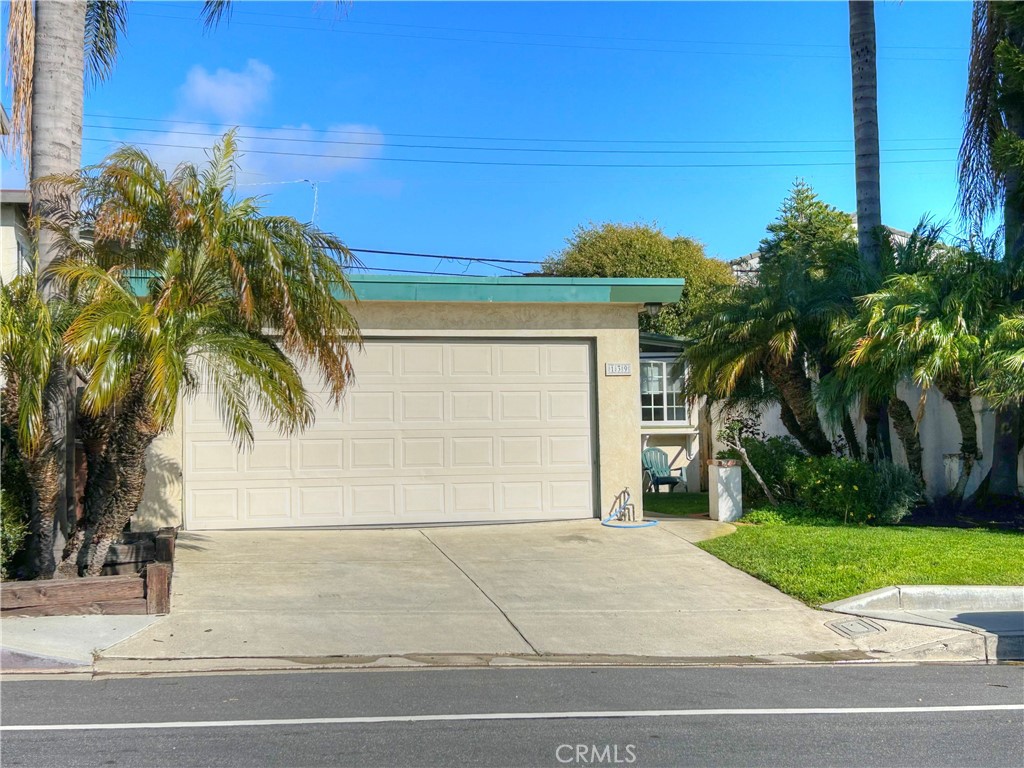 main property photo 16