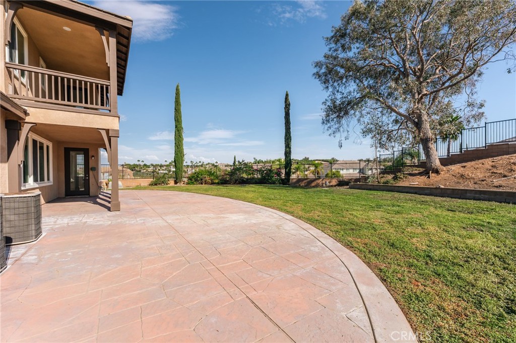 main property photo 24