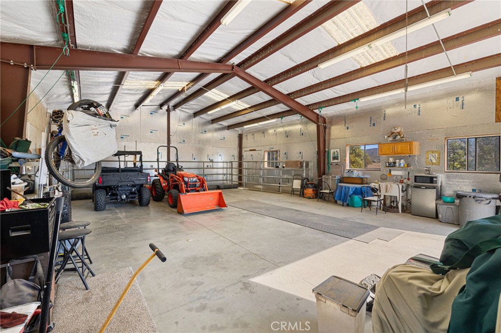 main property photo 50