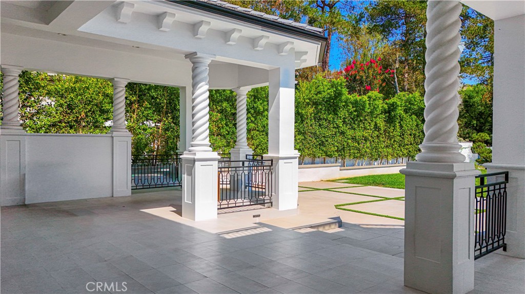 main property photo 67