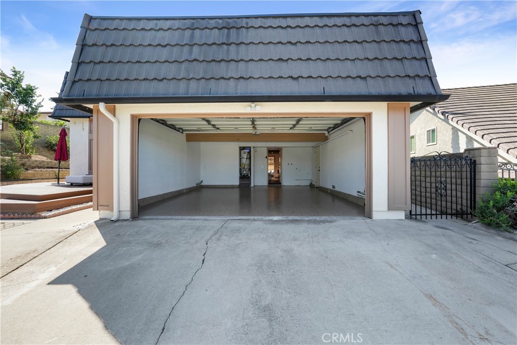 main property photo 58