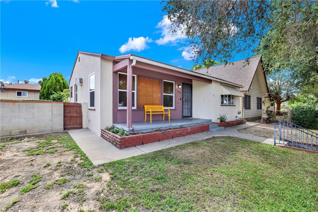 main property photo 6