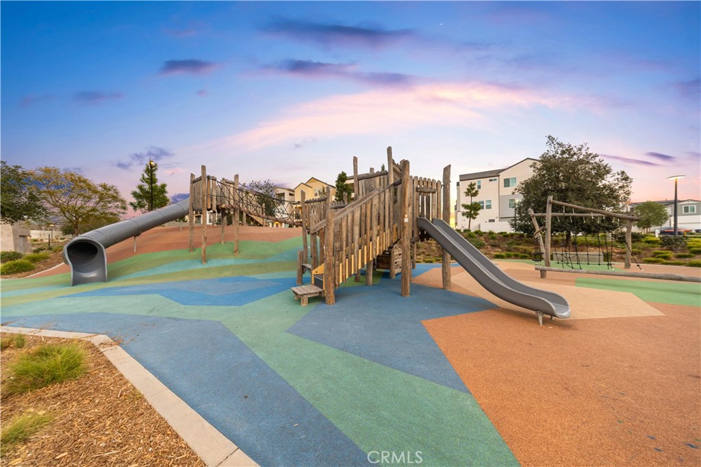main property photo 74