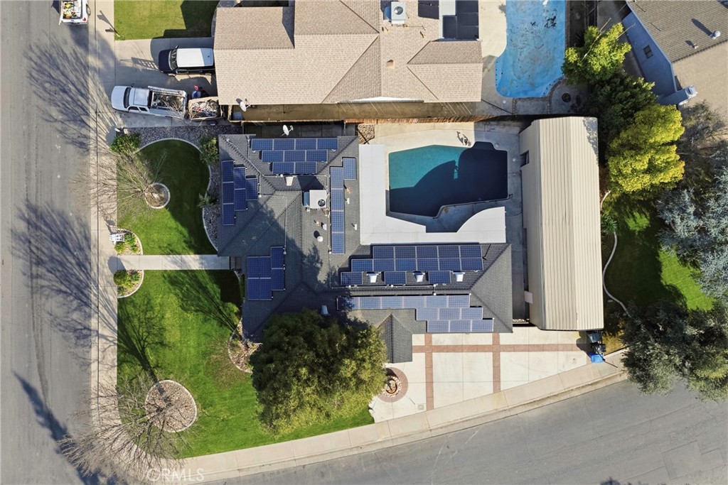 main property photo 4
