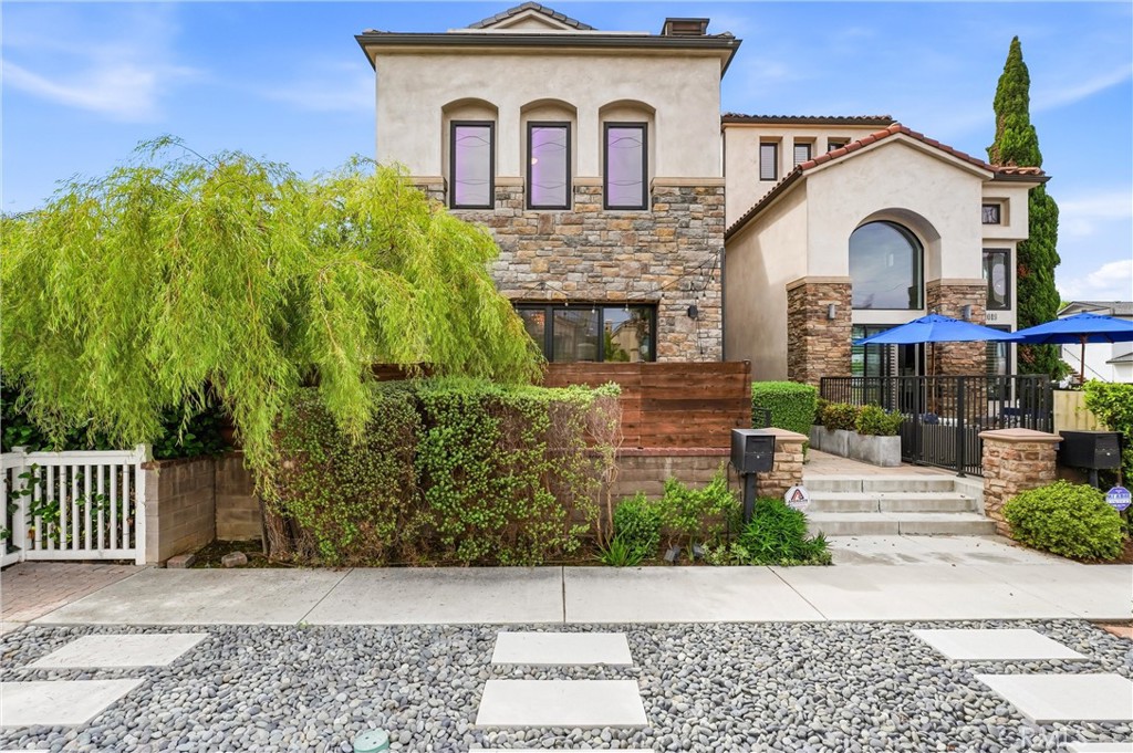 main property photo 44